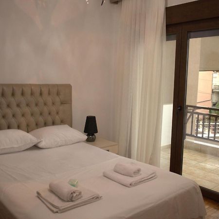 Kouros Kalamitsa Apartment Kavála ภายนอก รูปภาพ
