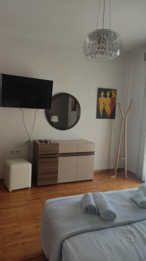 Kouros Kalamitsa Apartment Kavála ภายนอก รูปภาพ